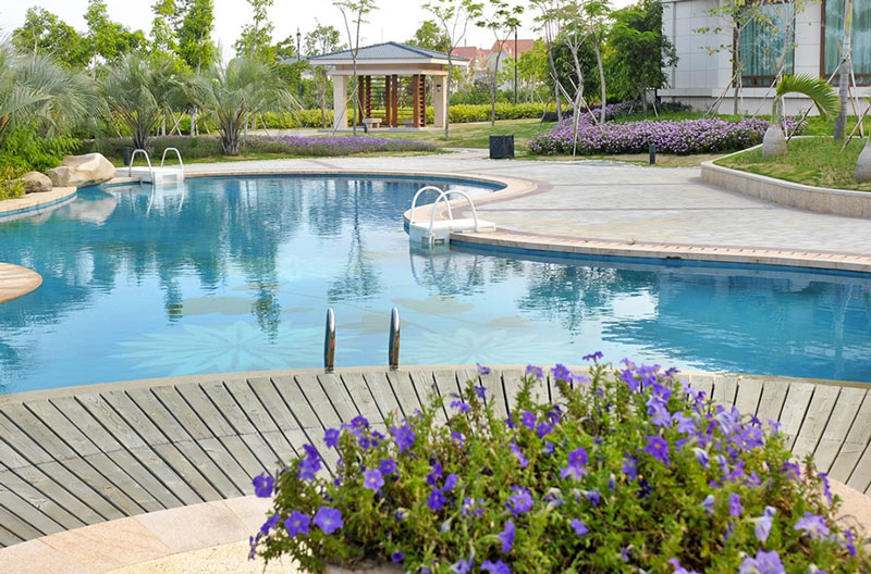 Une piscine vite installée